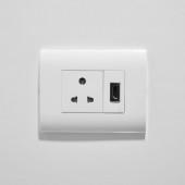 Розетка встраиваемая без шторок (демо) Розетка встраиваемая без шторок (демо)