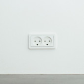 Розетка встраиваемая со шторками (демо) Розетка встраиваемая со шторками (демо)